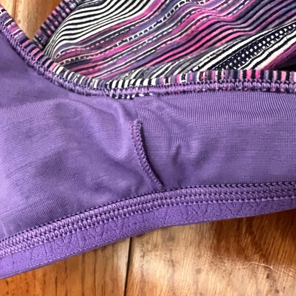 Ivivva Sports Bra, Great for Tweens! - Picture 3 of 7